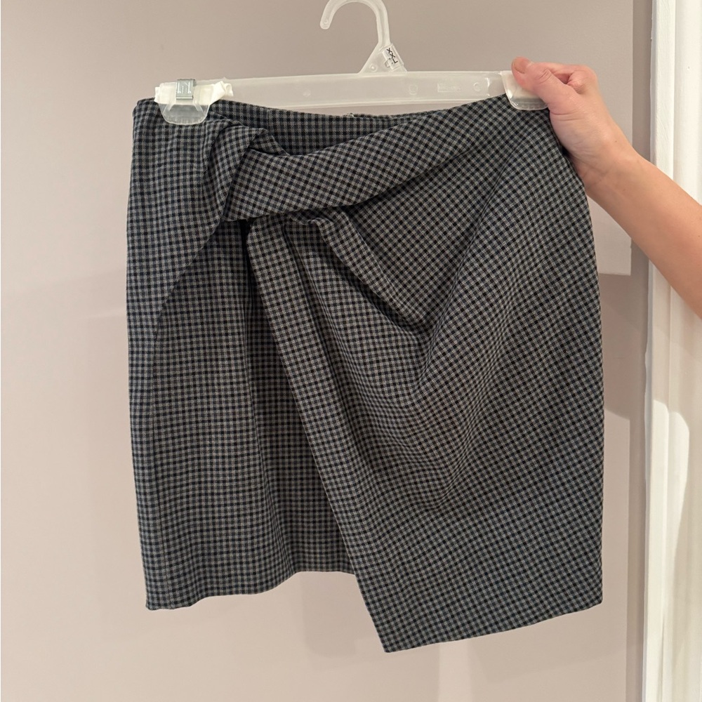 Babaton skirt